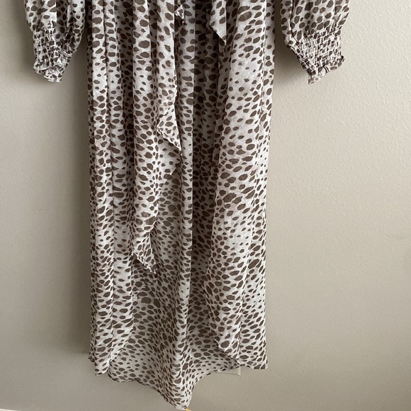 Forever 21 Cheetah Animal Print Smocked Long Sleeve Tunic Top Size M - Picture 12 of 12